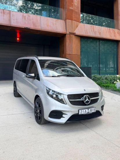 Mercedes- Benz V-Klass